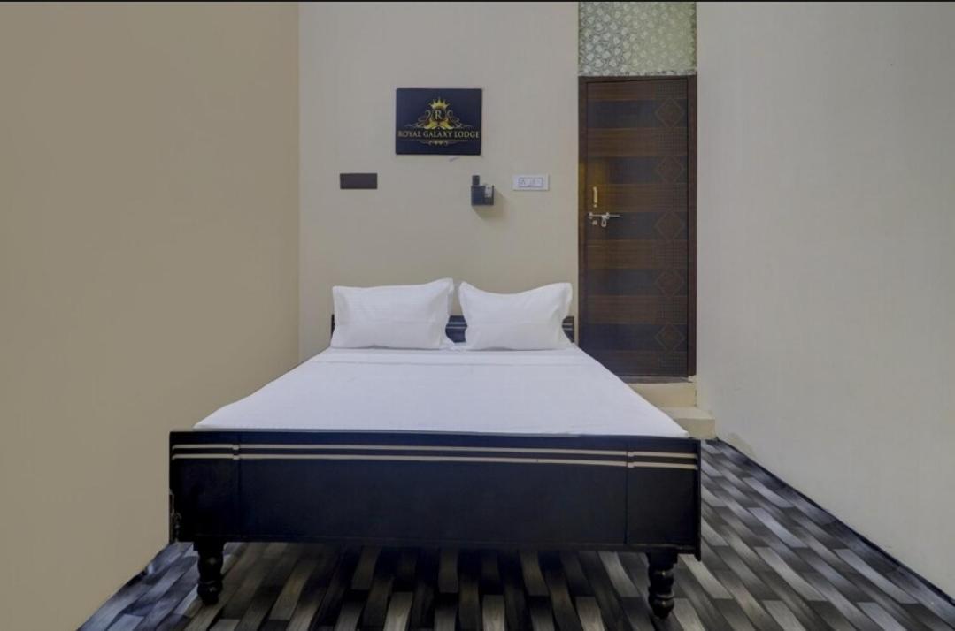 The Royal Galaxy Otel Haydarabad Dış mekan fotoğraf